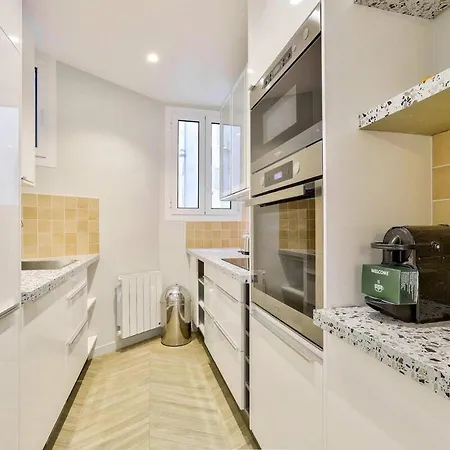 Apartment Stylish And New 2br Flat In The Heart Of *